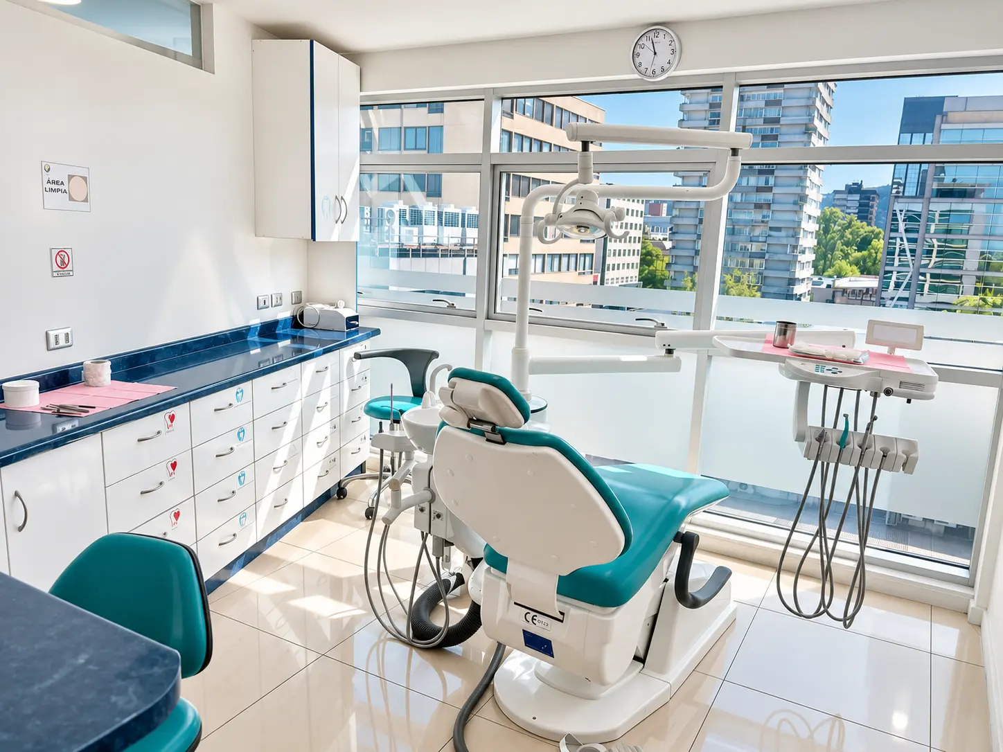 Box dental